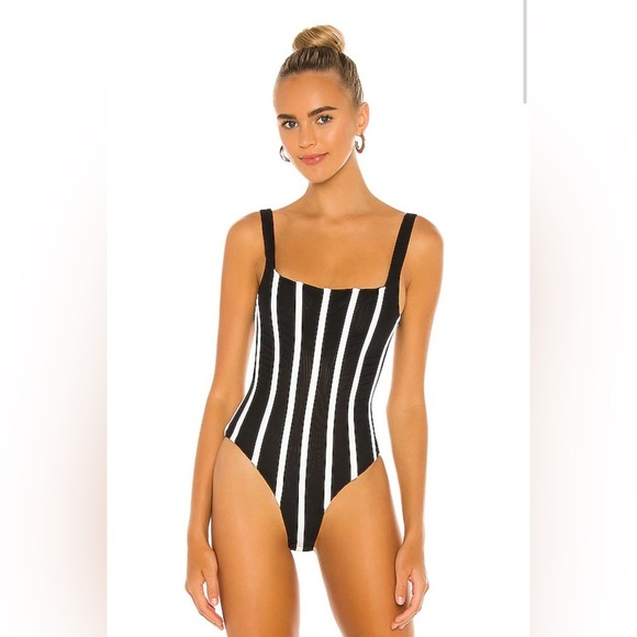 NWT Revolve Misha Kyanni Bodysuit in Black & Ivory | size AU 8 / US 4 / S - Picture 4 of 12